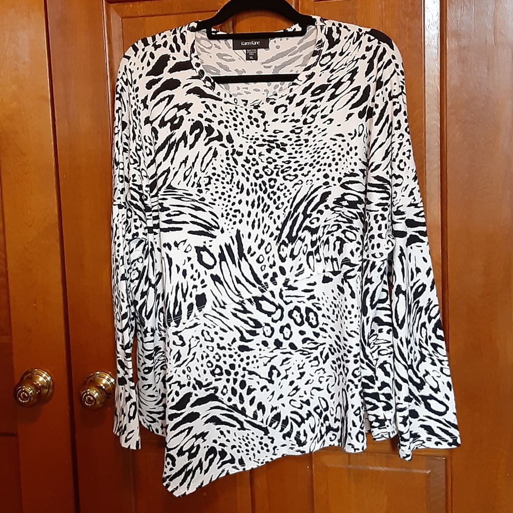 Karen Kane Animal Print Tunic